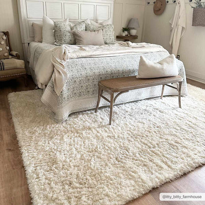 Siari Solid Cream Plush Rug-2